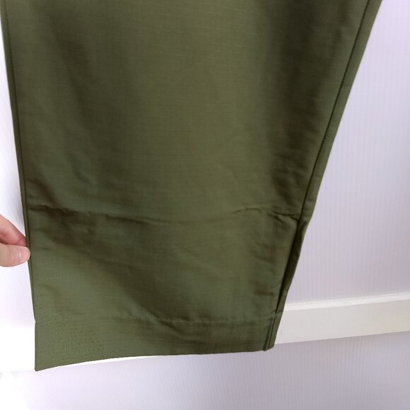 Local European Olive Green Oversized Rip Stop Pants New NWT 100% Polyester XS/S - Picture 2 of 14